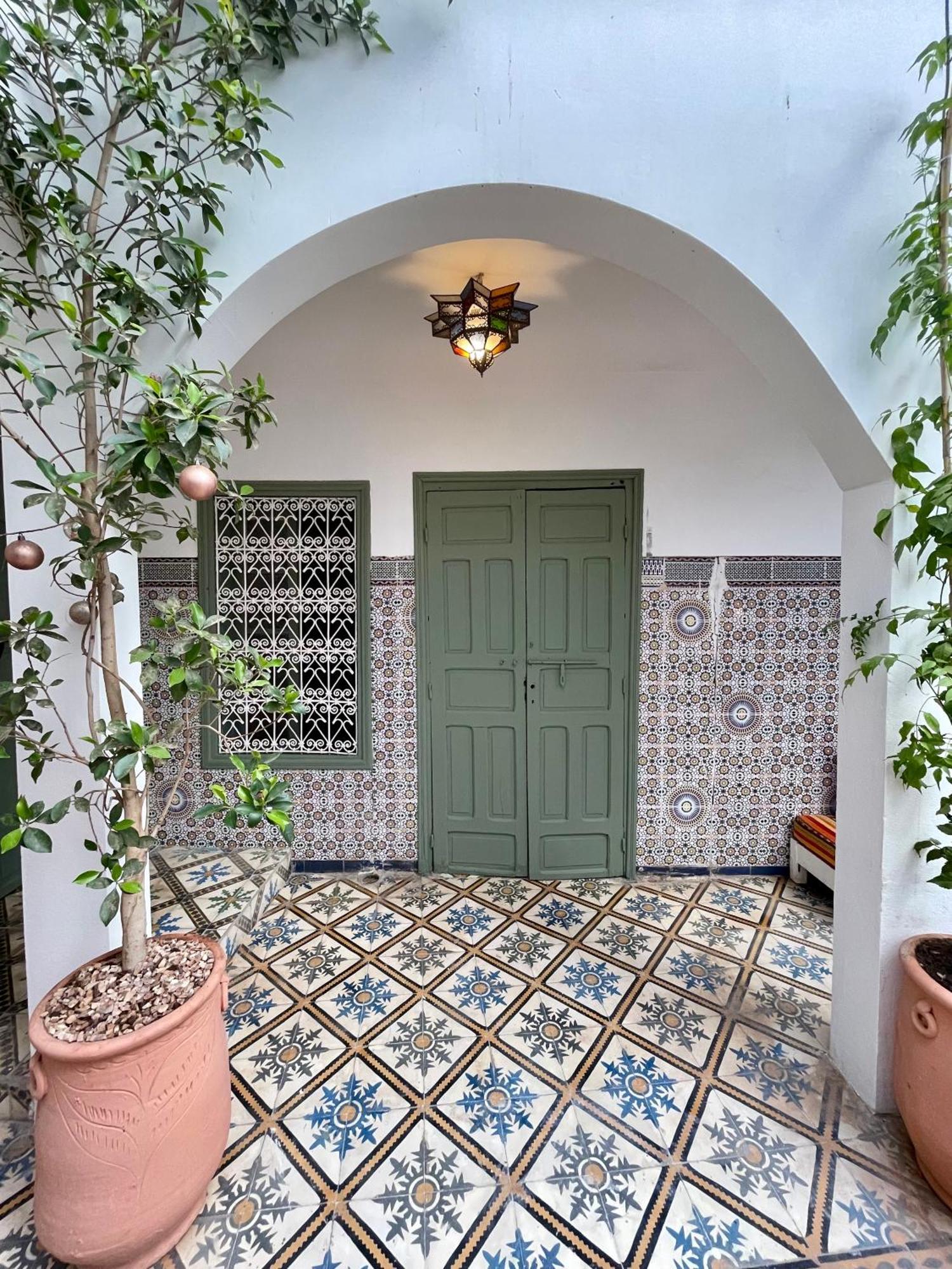 Yu Yu Marrakesh