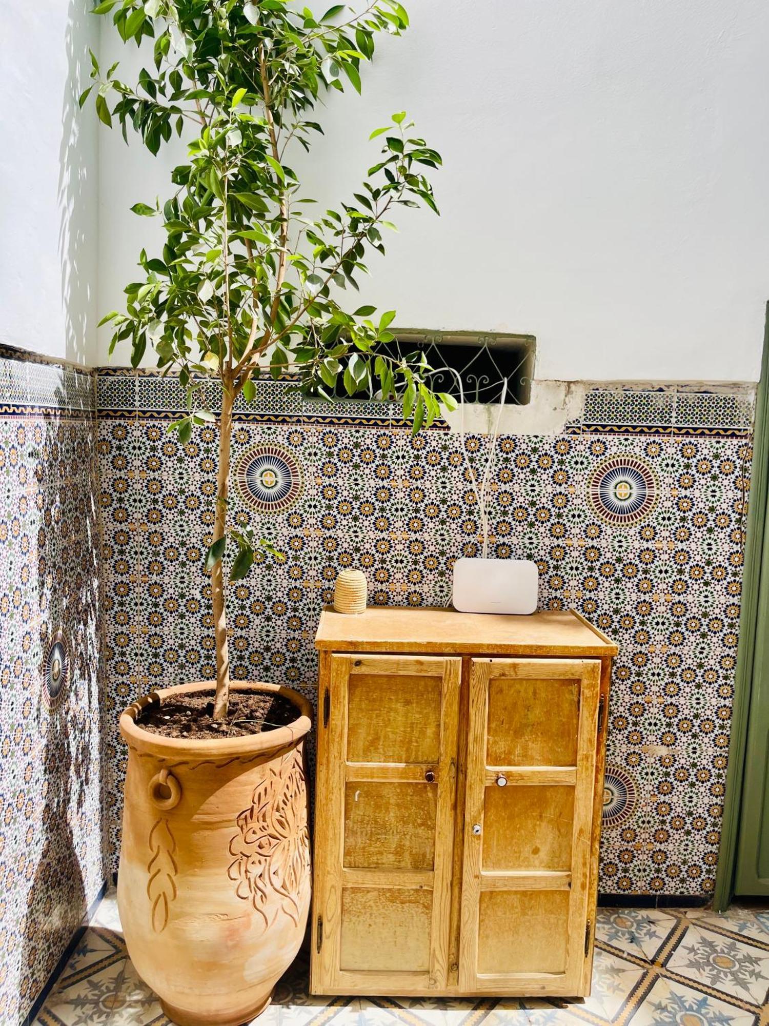 Yu Yu Ostello Marrakesh